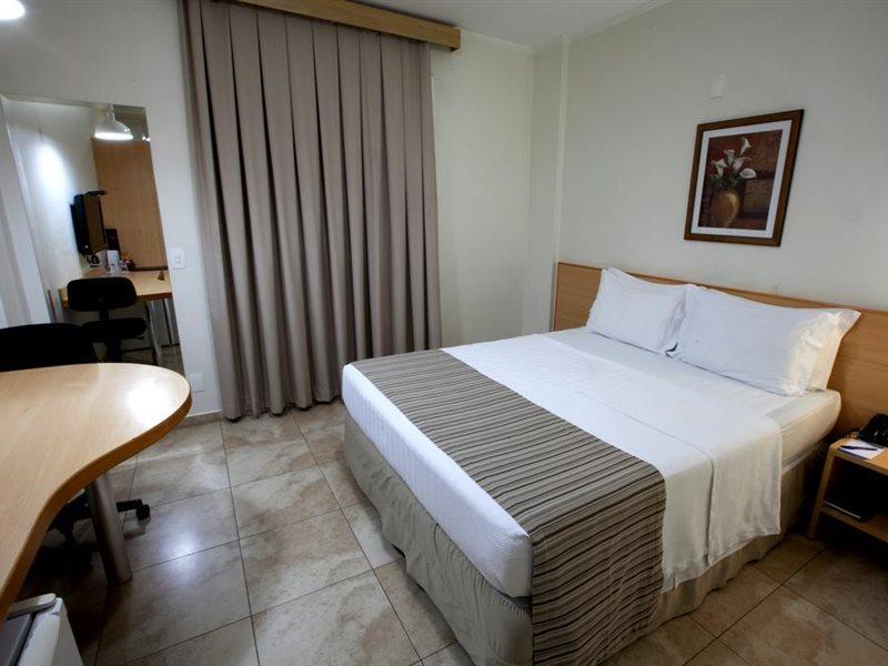Oitis Hotel Goiânia Exterior foto