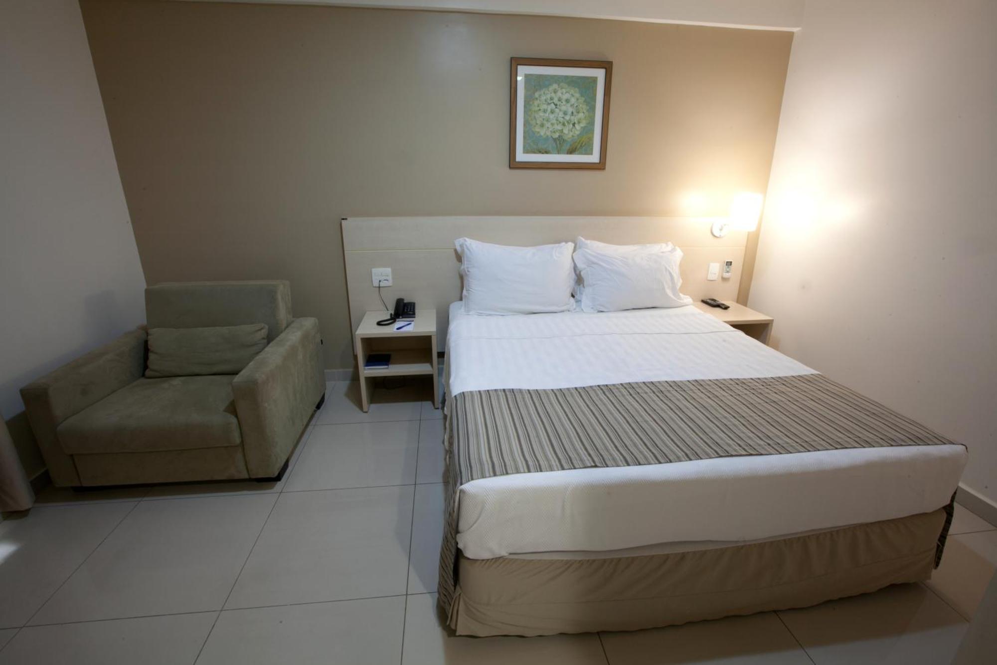 Oitis Hotel Goiânia Habitación foto